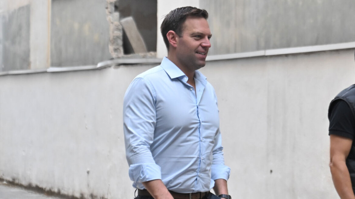 Ο Κασσελάκης περιγράφει την πρώτη του γνωριμία με τον Τσίπρα: Με ρώτησε αν το Τέξας έχει θάλασσα