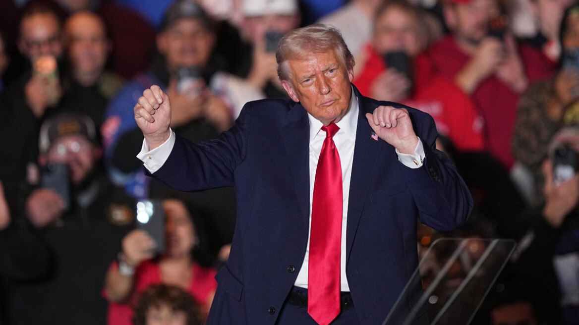 Η νέα Δύση του Τραμπ: Ρίχνει στη β' κατηγορία την Ευρώπη, αλλά «φλερτάρει» με Ιταλία, Πολωνία, Αυστρία και Ουγγαρία