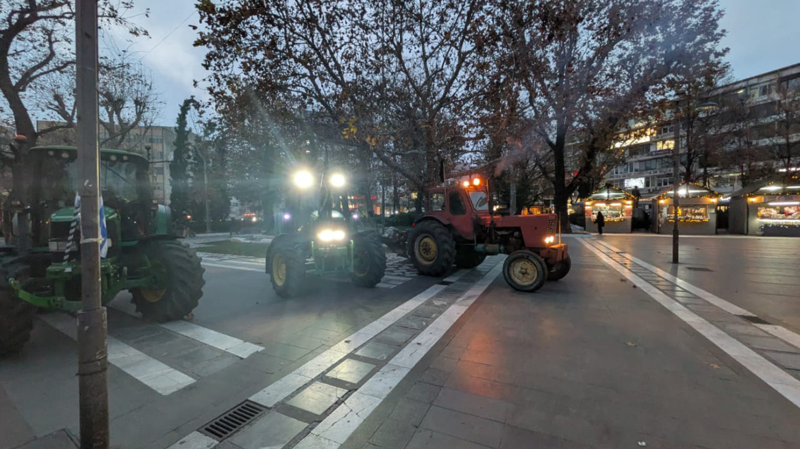 Οι «κόκκινες γραμμές» των αγροτών και τα 160 εκατ. ευρώ που βάζει στο τραπέζι η κυβέρνηση για σιτάρι, βαμβάκι και κτηνοτροφία