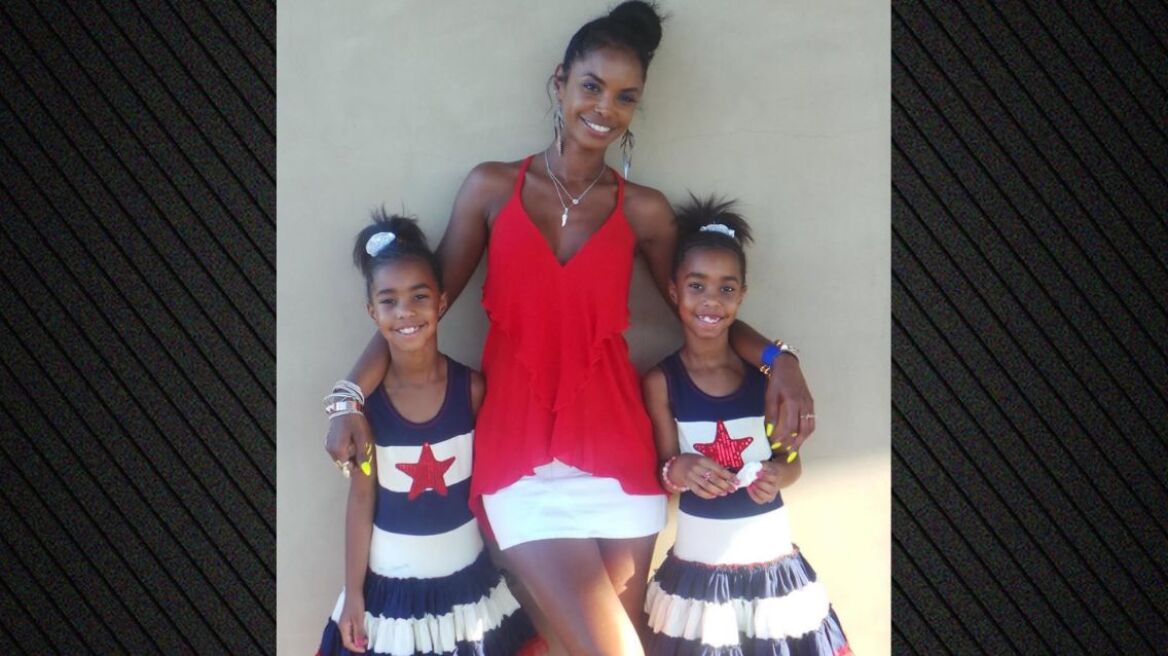 Οι δίδυμες κόρες του Diddy θυμούνται τη μητέρα τους: Είσαι πάντα δίπλα μας