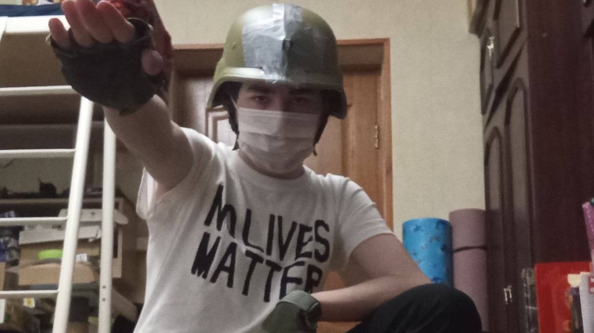 Μανιφέστο 11 σελίδων με τίτλο «η οργή μου» είχε στείλει ο 15χρονος νεοναζί που επιτέθηκε σε σχολείο στη Μόσχα