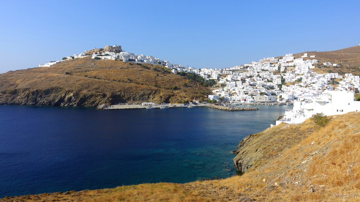 Αστυπάλαια, το νησί που αλλάζει το μοντέλο του τουρισμού στη Μεσόγειο
