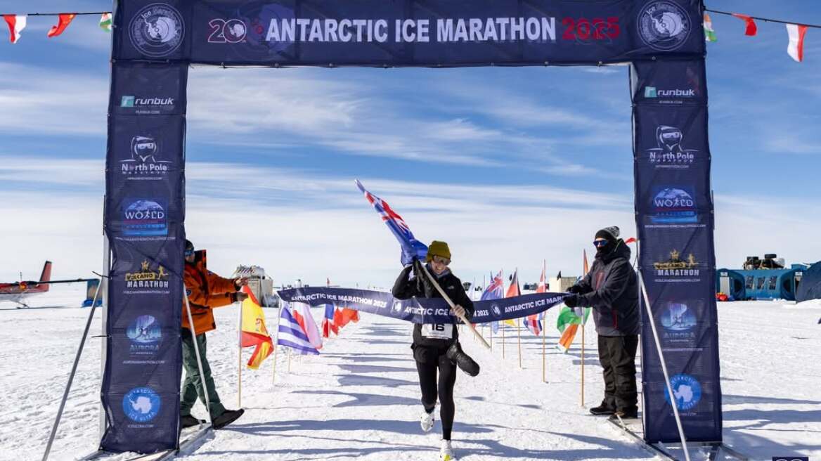 Για πρώτη φορά γυναίκα νικήτρια στον Μαραθώνιο της Ανταρκτικής (βίντεο)
