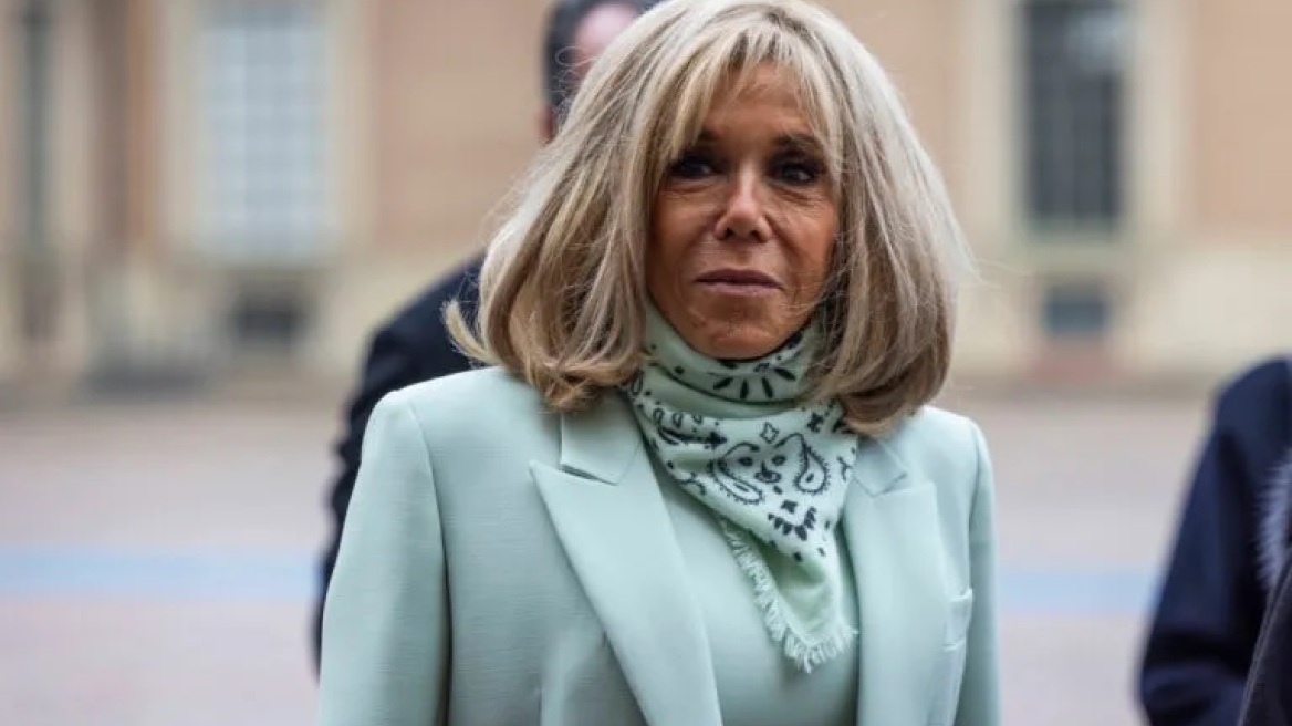 343 γυναίκες μηνύουν τη Μπριζίτ Μακρόν για τα σεξιστικά της σχόλια - Τι συμβολίζει ο αριθμός