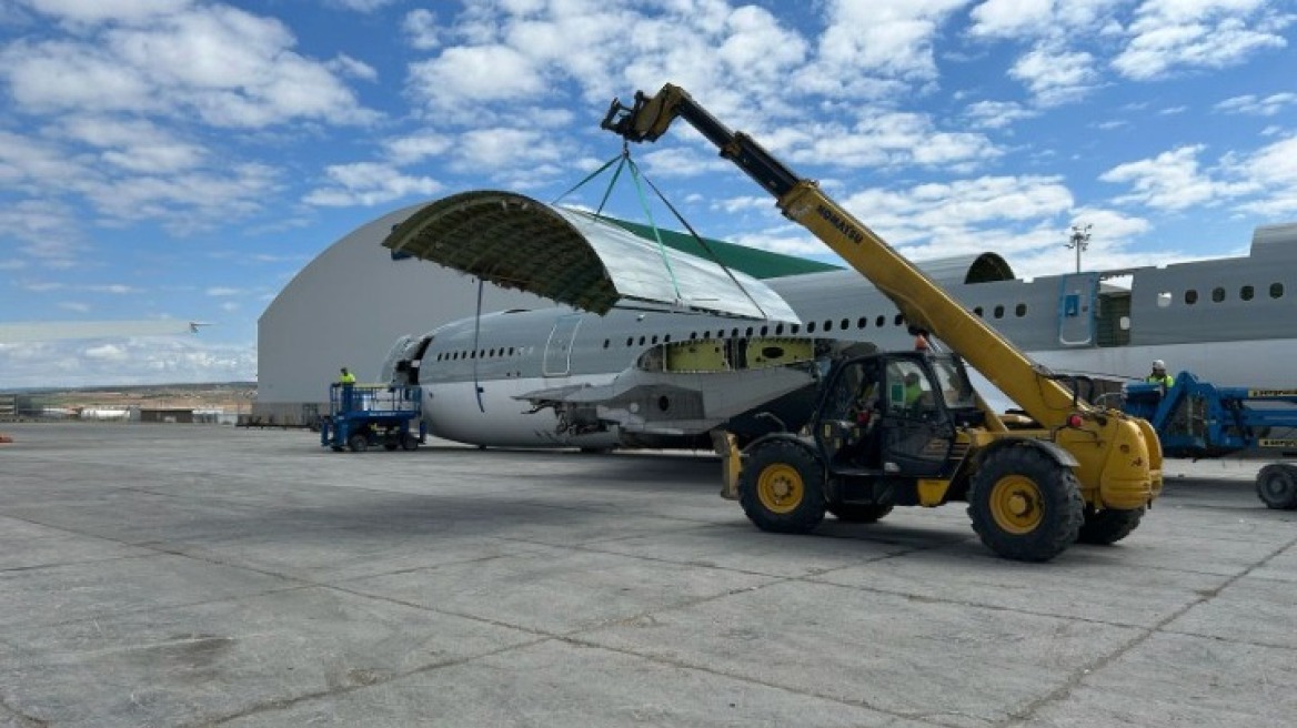 Η Στρασμπούρ ανακαινίζει το 111 ετών γήπεδό της με εξαρτήματα αεροπλάνων!

