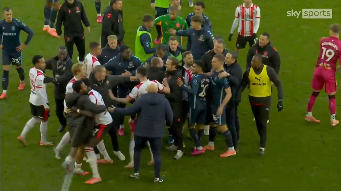 Χαμός στην Championship: Ο Φρανκ Λάμπαρντ «άναψε φωτιές» και προκάλεσε γενική σύρραξη στο Σαουθάμπτον, δείτε βίντεο
