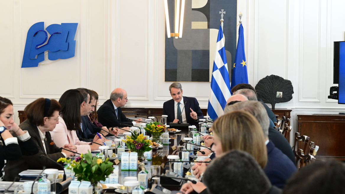 Συνεδριάζει την Τρίτη το Υπουργικό Συμβούλιο - Τι θα συζητηθεί