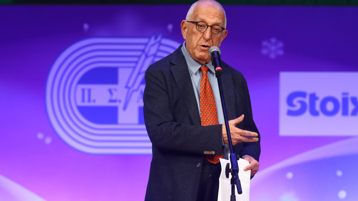 Νικήτας Κακλαμάνης: Δεν θα μπορούσα να «βαπτιστώ» τίποτα άλλο εκτός από Ολυμπιακός, βίντεο 