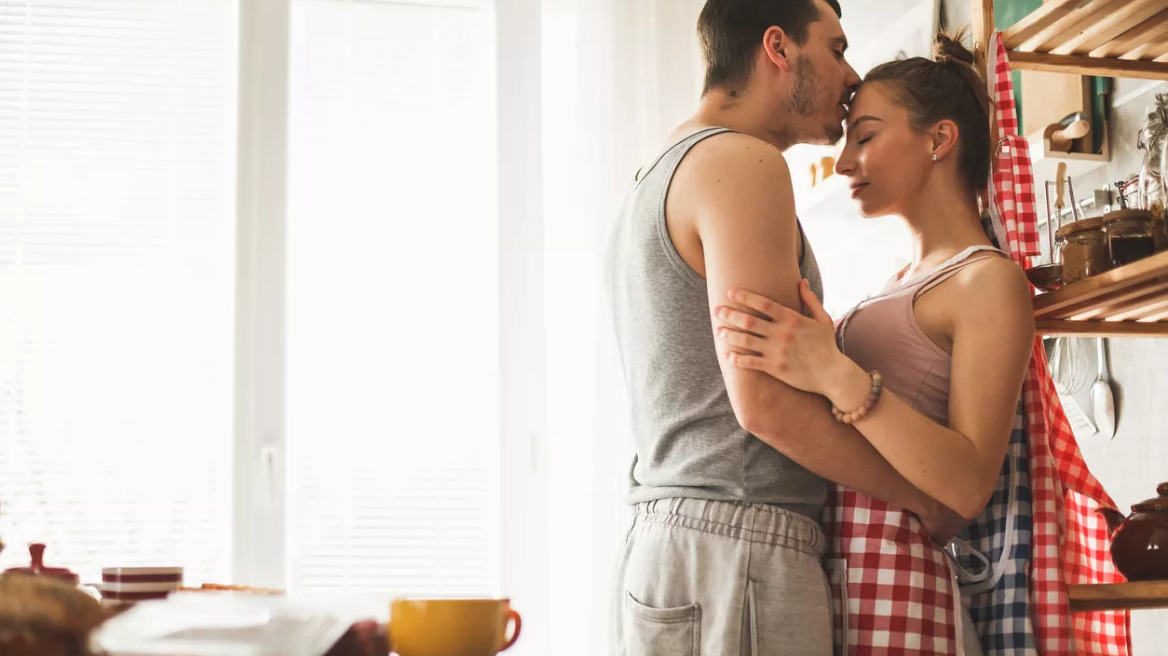 Η θεραπευτική δύναμη αυτής της ιδιαίτερης αγκαλιάς – Μαλακώνει το κλίμα και φέρνει ηρεμία
