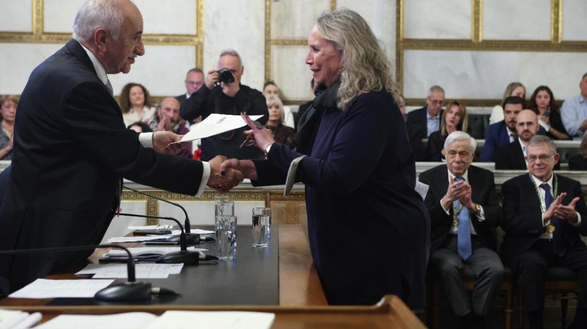 Ίδρυμα Αικατερίνης Λασκαρίδη: Βραβεύτηκε από την Ακαδημία Αθηνών για την προσφορά του σε πολιτισμό και παιδεία