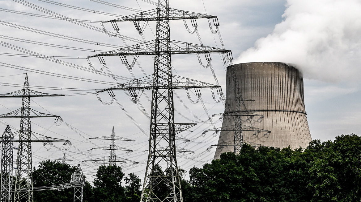 Politico: Παρά τον πόλεμο στην Ουκρανία, η Γαλλία θα κατασκευάζει στη Γερμανία πυρηνικά καύσιμα με τη βοήθεια ρωσικής εταιρείας

