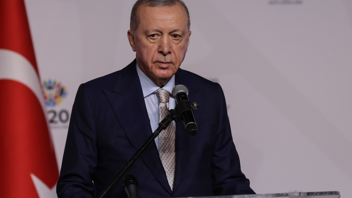 Ερντογάν στο Bloomberg: Η επιστροφή της Τουρκίας στο πρόγραμμα F-35 είναι κρίσιμη για την ασφάλεια του ΝΑΤΟ
