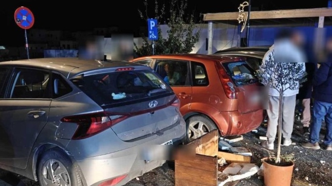 Χαμός στη Λίνδο από οδηγό που έχασε τον έλεγχο σε κατηφόρα και έπεσε σε αυτοκίνητα, δείτε βίντεο