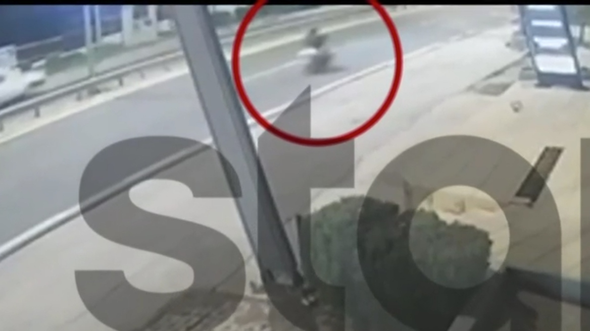 Βίντεο-ντοκουμέντο από τροχαίο με εγκατάλειψη στο Πικέρμι – Σε σοβαρή κατάσταση 22χρονος