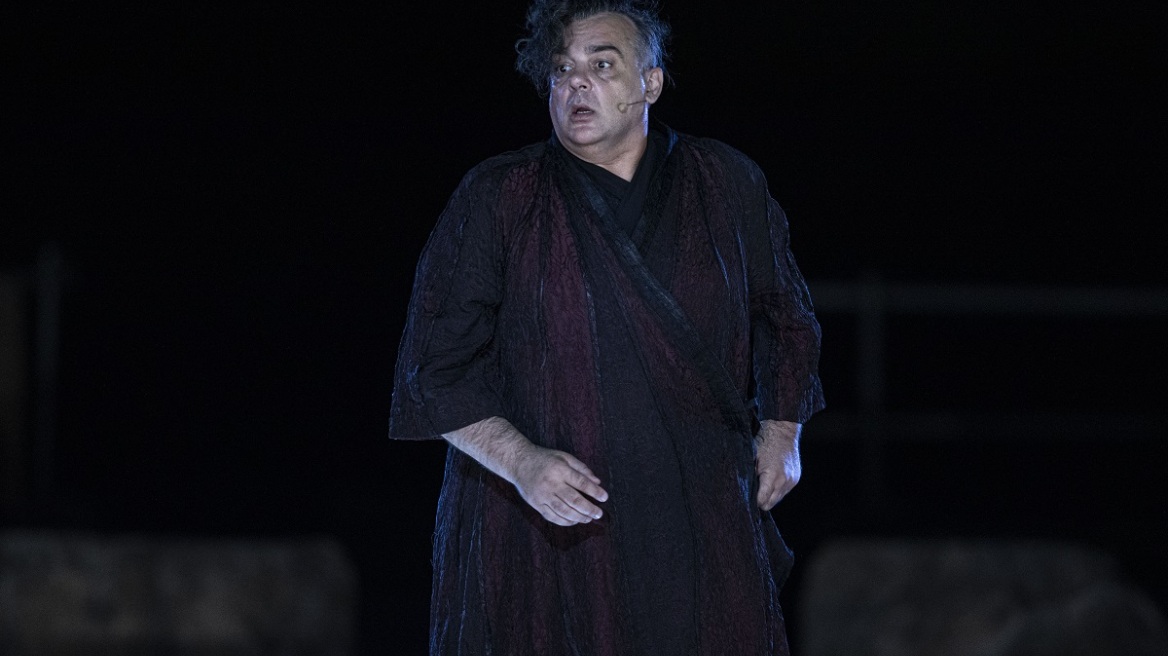 Αργύρης Ξάφης: «Η μητέρα μου πέθανε σήμερα. Η Φανή. Καθόλου πλήρης ημερών»
