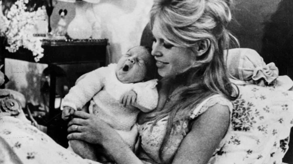 Η Μπριζίτ Μπαρντό και ο αποξενωμένος μοναχογιός της: Παρομοίαζε το έμβρυο με «όγκο» που μεγάλωνε στο σώμα της
