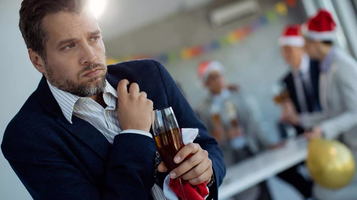 Μεγάλη αύξηση εμφραγμάτων τις γιορτές – Τα επικίνδυνα συμπτώματα