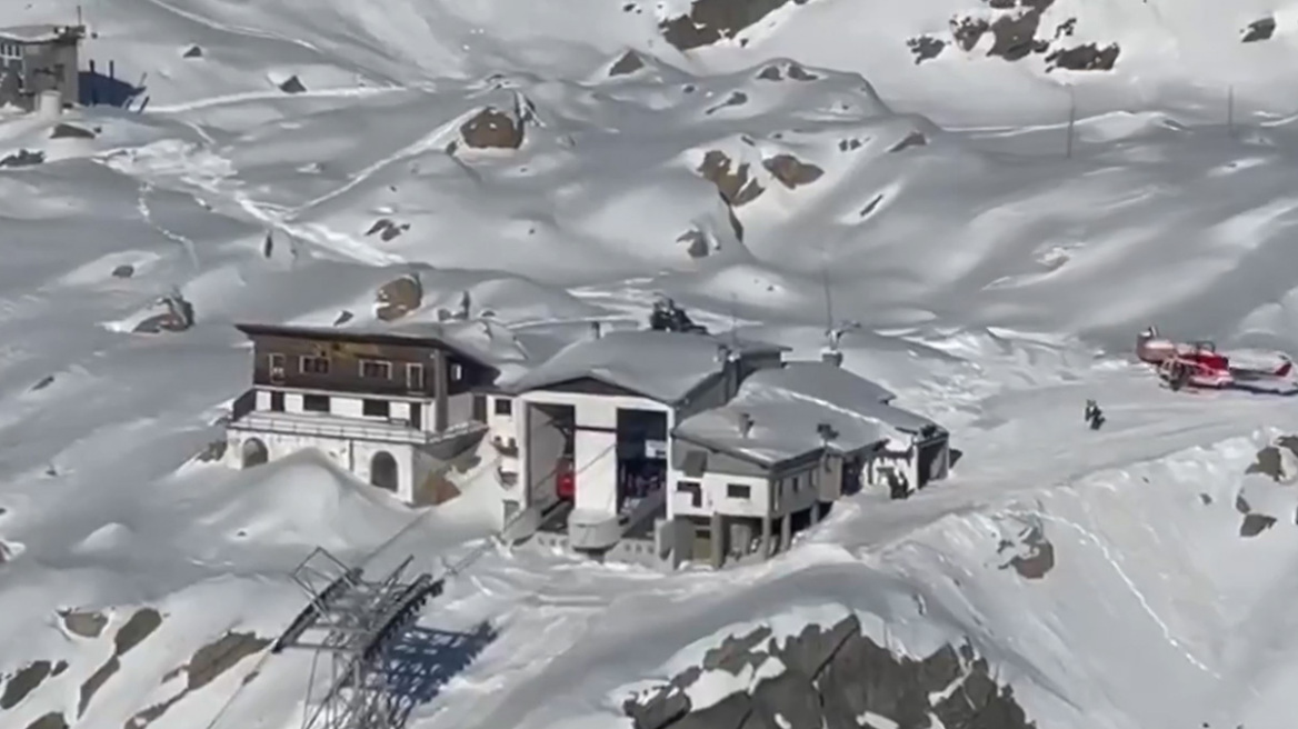 Ατύχημα με τελεφερίκ στην Ιταλία: Τέσσερις τραυματίες, εγκλωβίστηκαν 100 άτομα στα 2.800 μέτρα