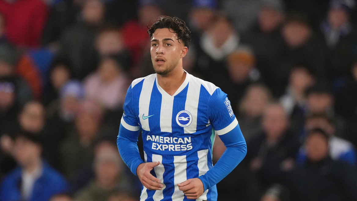 «Καρφιά» για τις επιλογές του προπονητή της Μπράιτον, καμία αναφορά για Κωστούλα
