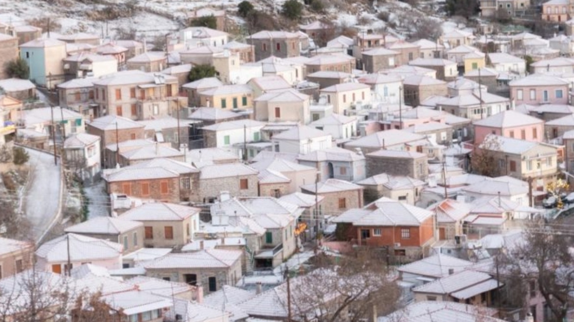 Χιόνισε στα ορεινά της Λέσβου και στη Λήμνο, δείτε φωτογραφίες από τα χιονισμένα χωριά