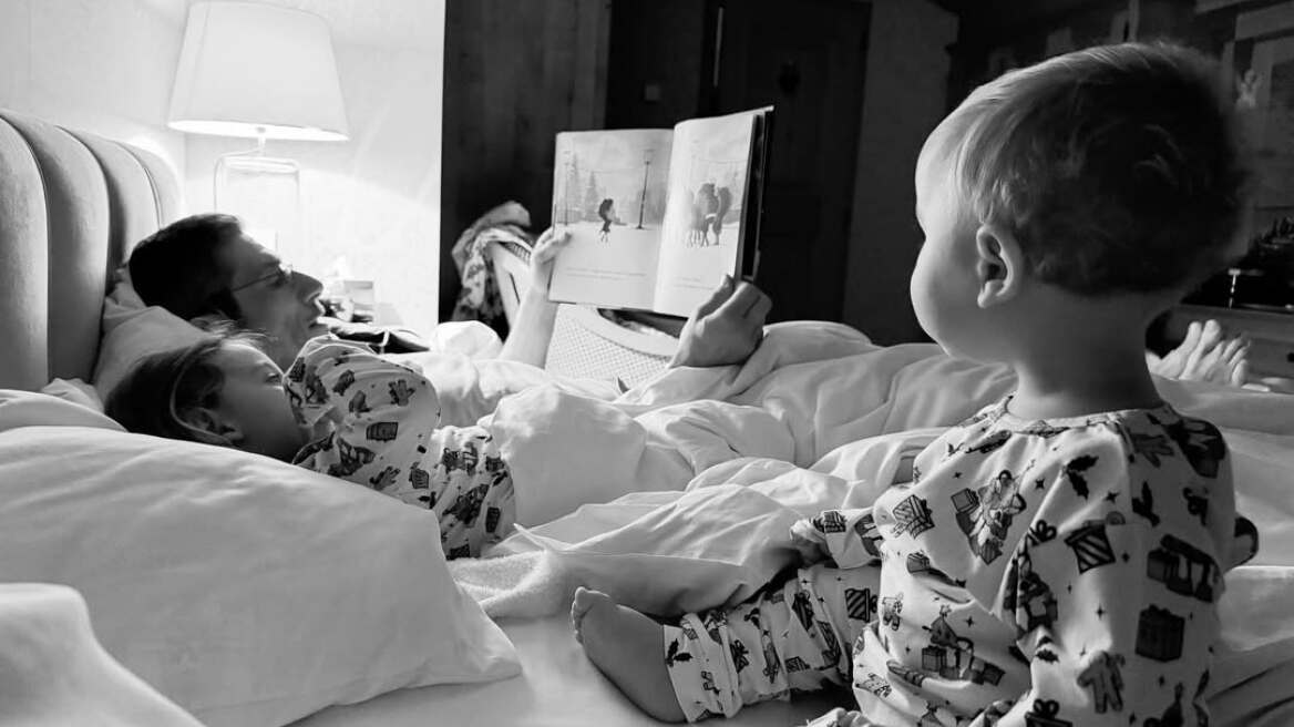 Εριέττα Κούρκουλου - Λάτση: Η φωτογραφία με τον σύζυγο και τα παιδιά της για τη νέα χρονιά