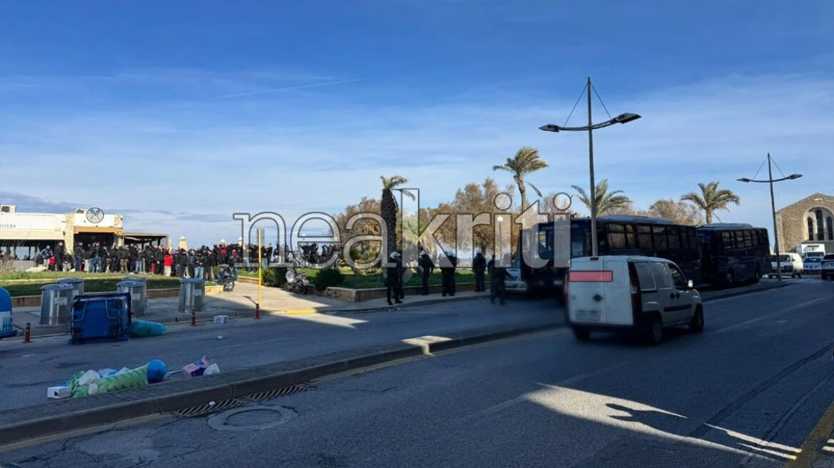 Ένταση στην παραλιακή του Ηρακλείου ανάμεσα σε οπαδούς του ΟΦΗ και του Ολυμπιακού, πριν τον τελικό του Super Cup
