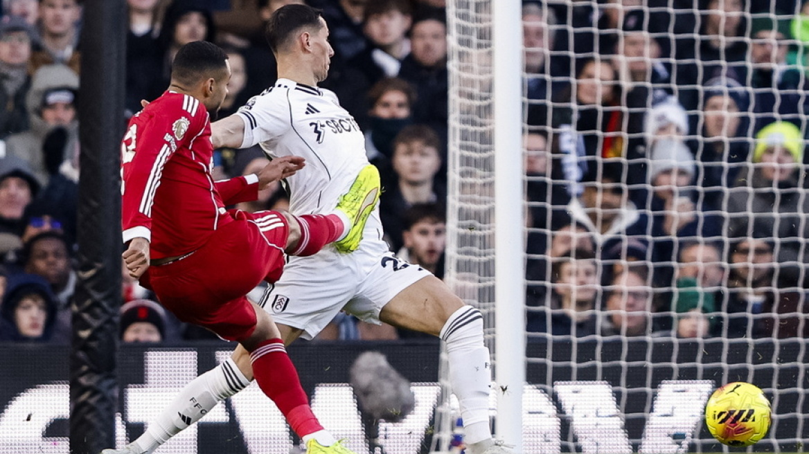 Αυτά μόνο η Λίβερπουλ: Προηγήθηκε με ανατροπή 2-1 στο 90+4 αλλά ισοφαρίστηκε με τρομερό σουτ στο 90+7 από τη Φούλαμ, δείτε τα γκολ 