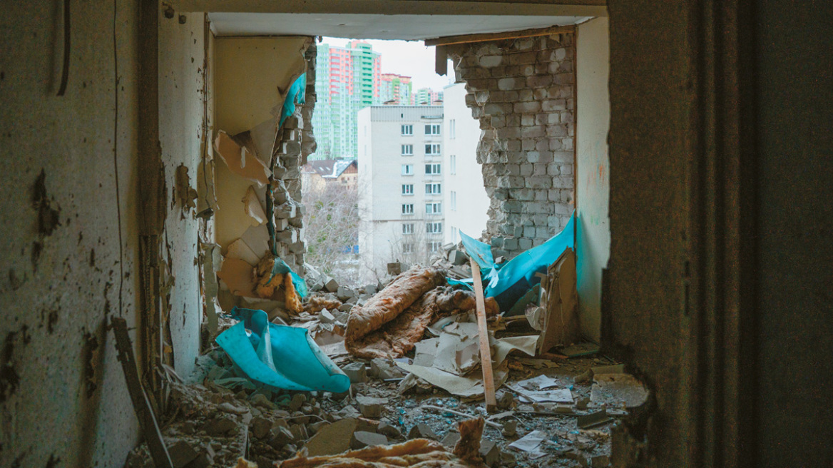 Τουλάχιστον 20 τραυματίες σε ρωσικές επιθέσεις εναντίον του Χαρκόβου και της Ντνίνπρο
