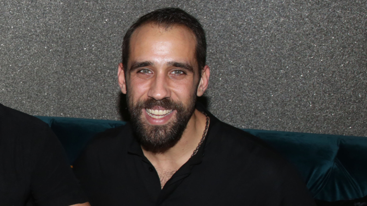 Ο Βασίλης Πορφυράκης έγινε πατέρας για πρώτη φορά
