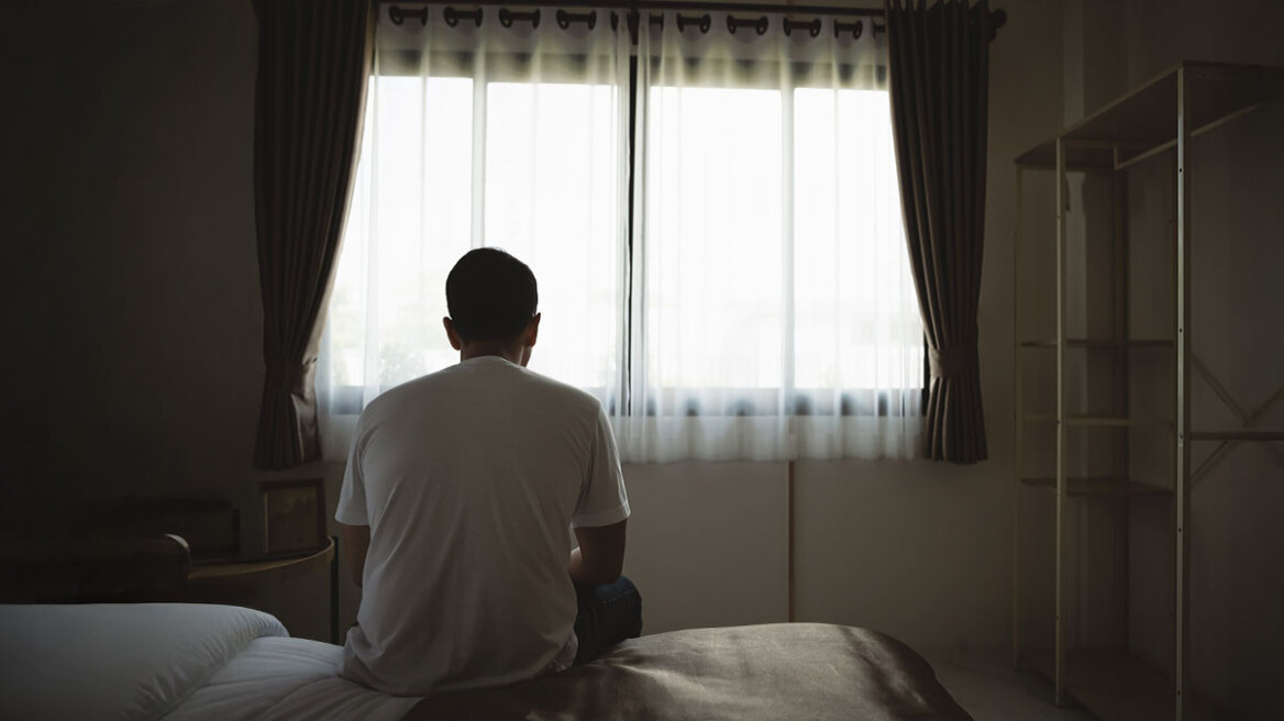 H γενιά των Singles: Γιατί οι εργένηδες γύρω μας είναι περισσότεροι από ποτέ