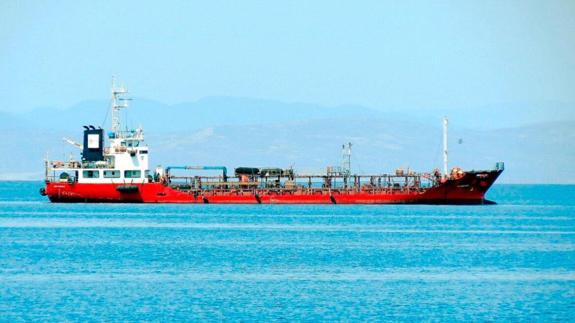 Η Ινδία κατάσχεσε μέσα σε έναν μήνα τρία τάνκερ που σχετίζονται με το Ιράν