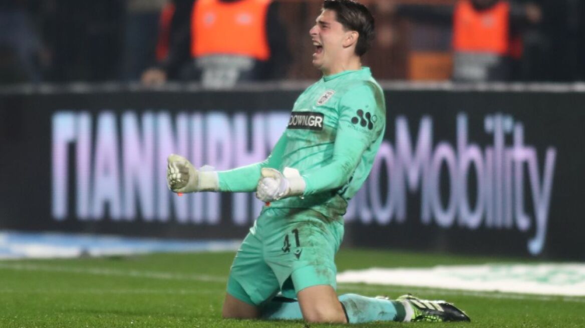 Βίντεο: Βουρκωμένος ο ήρωας του ΠΑΟΚ Δημήτρης Μοναστηρλής μετά την πρόκριση επί του Ατρόμητου, δείτε βίντεο