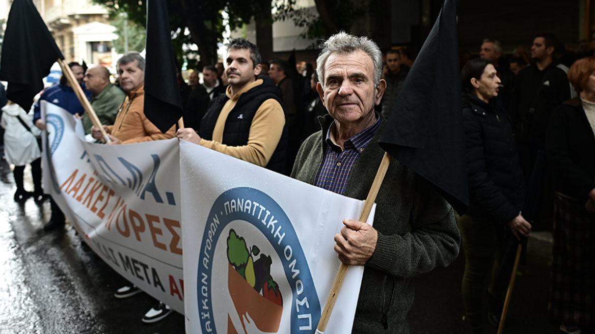 Απεργία επ’ αόριστον στις λαϊκές αγορές από σήμερα
