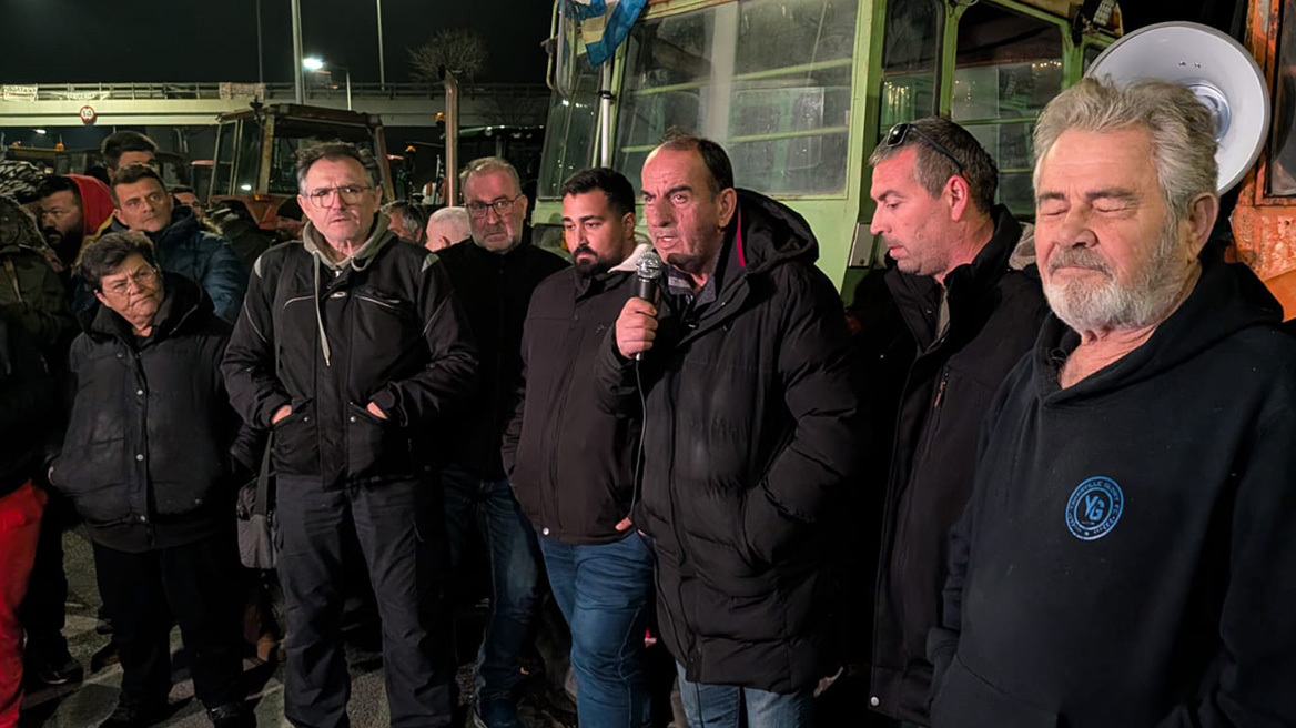 Πρόταση των αγροτών για συλλαλητήριο στην Αθήνα την ώρα της συνάντησης με την κυβέρνηση