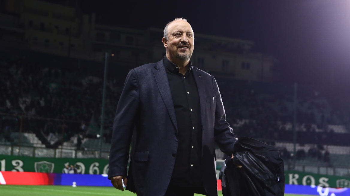 Μπενίτεθ: «Οι νέοι παίκτες ήρθαν με πάθος, ανέβασαν τον συναγωνισμό στην ομάδα»