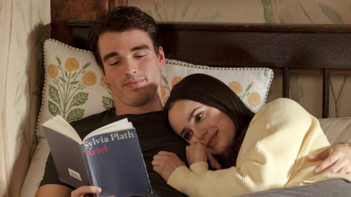 Τα τρία ζώδια που ξεκινούν νέα ρομαντικά κεφάλαια από σήμερα
