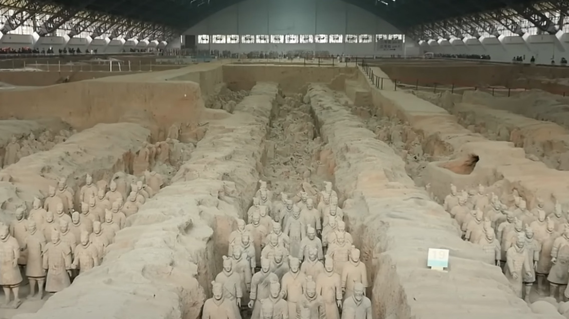 Φόβος κυριεύει την αρχαιολογική κοινότητα της Κίνας: Κανείς δεν τολμά να ανοίξει σφραγισμένο τάφο 2.200 ετών (vid)