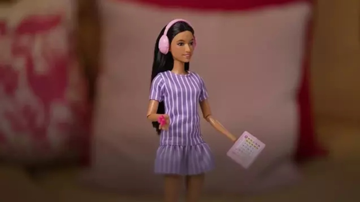 Η Mattel κυκλοφόρησε την πρώτη Barbie με αυτισμό, δείτε βίντεο 