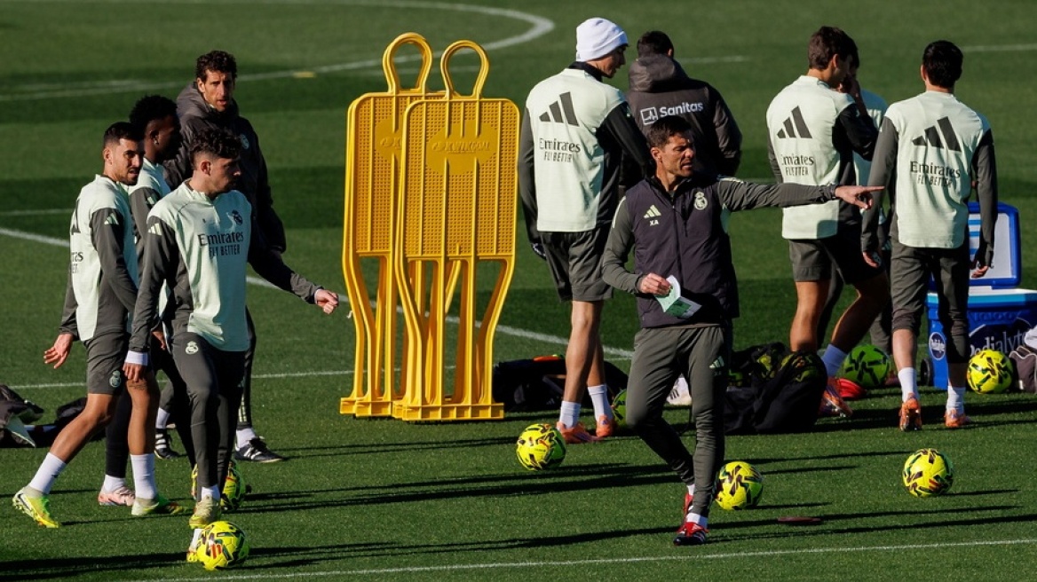 «Δεν ήξερα ότι ήρθα να προπονήσω παιδικό σταθμό!»: Η μέρα που ο Αλόνσο εξερράγη και άρχισε η αντίστροφη μέτρηση
