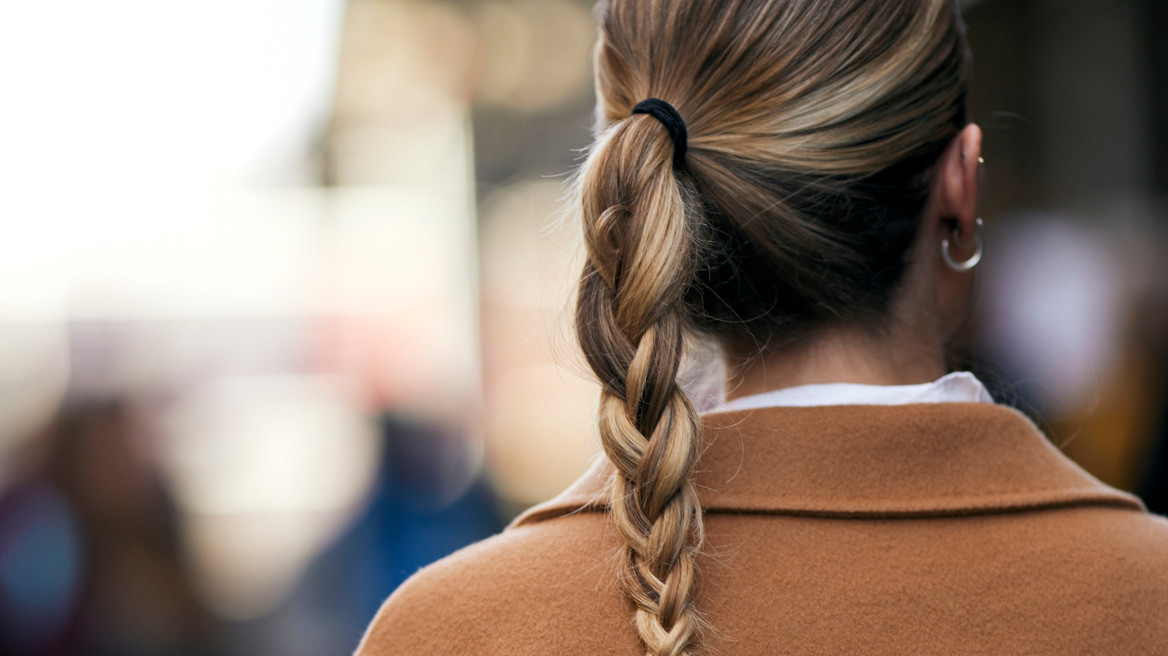 Balayage vs Ανταύγειες: Ποια τεχνική βαφής μαλλιών είναι ιδανική για εσάς;
