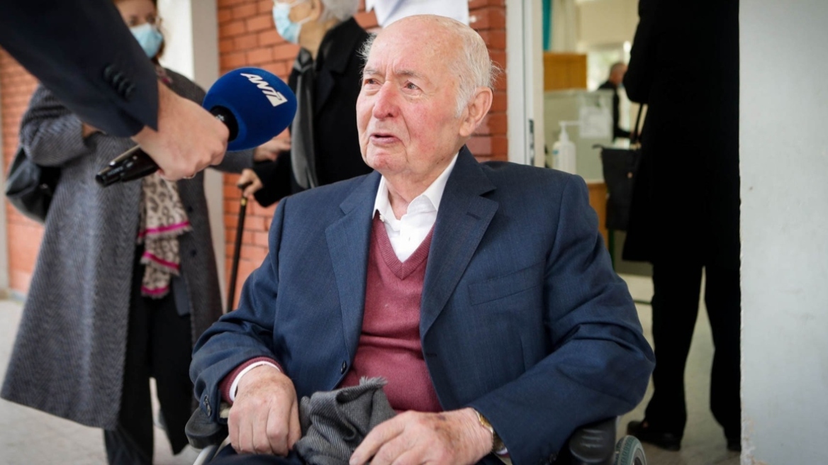 Πέθανε ο πρώην πρόεδρος της Κύπρου Γιώργος Βασιλείου