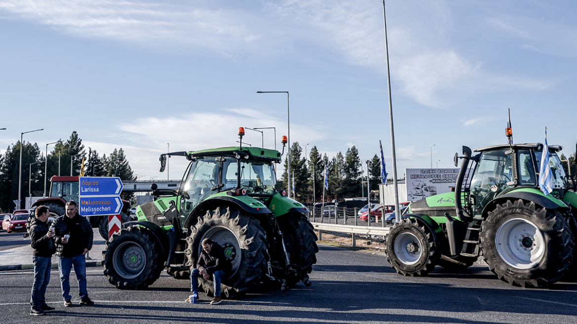 Κλειδώνει η συνάντηση Μητσοτάκη με τους «αγροτοπατέρες»: Προς εκτόνωση των μπλόκων μετά τα μέτρα που ανακοινώθηκαν