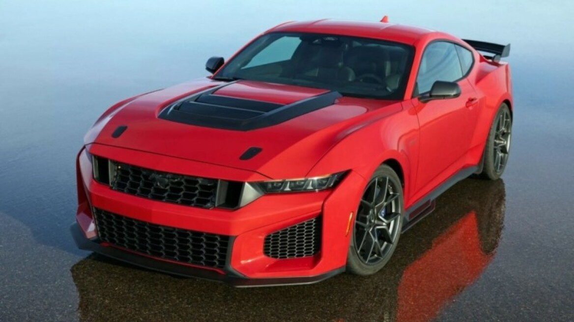 Ford Mustang Dark Horse με κομπρέσορα