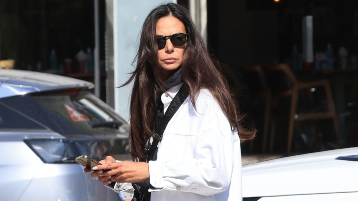 Ενοχλημένη η Εύη Βατίδου με δημοσιογράφο: Ερώτηση ήταν αυτό που μου έκανες τώρα ή κατάθεση ψυχής;