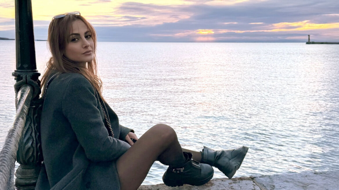 Οικογένεια Ιρανών στη Θεσσαλονίκη περιγράφει τη φρίκη του καθεστώτος: «Μείνετε στα σπίτια σας αλλιώς θα σας πυροβολήσουμε»
