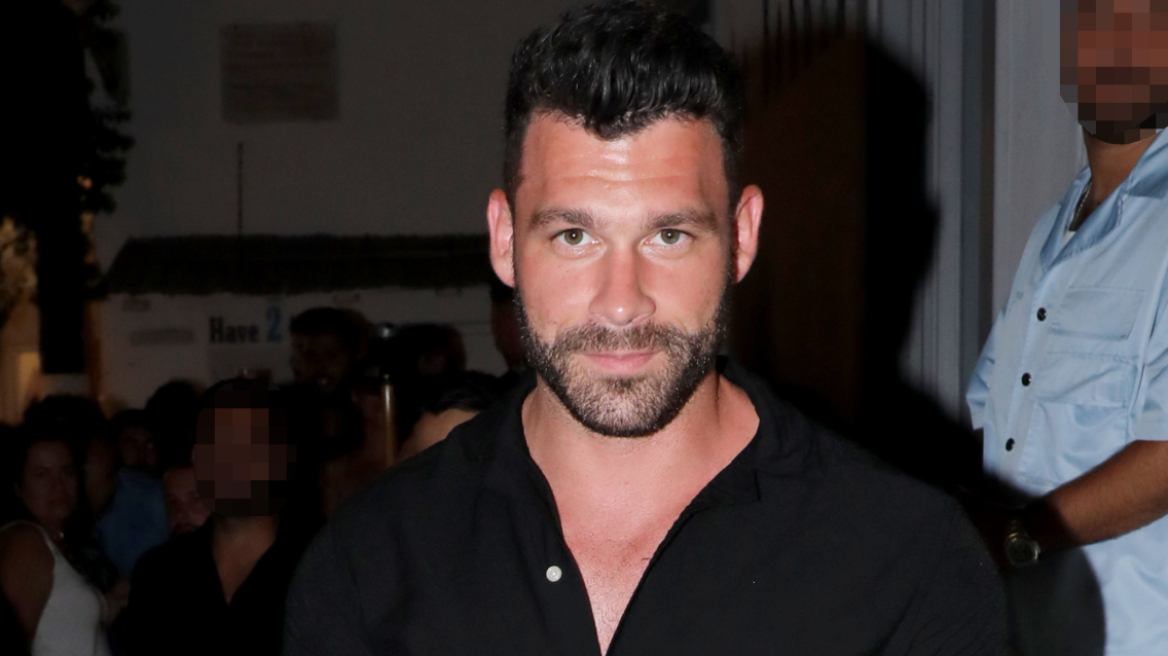 Στάθης Σχίζας: Δεν βρίσκω σύντροφο γιατί ψάχνω κάποια που μοιάζει στη μάνα μου