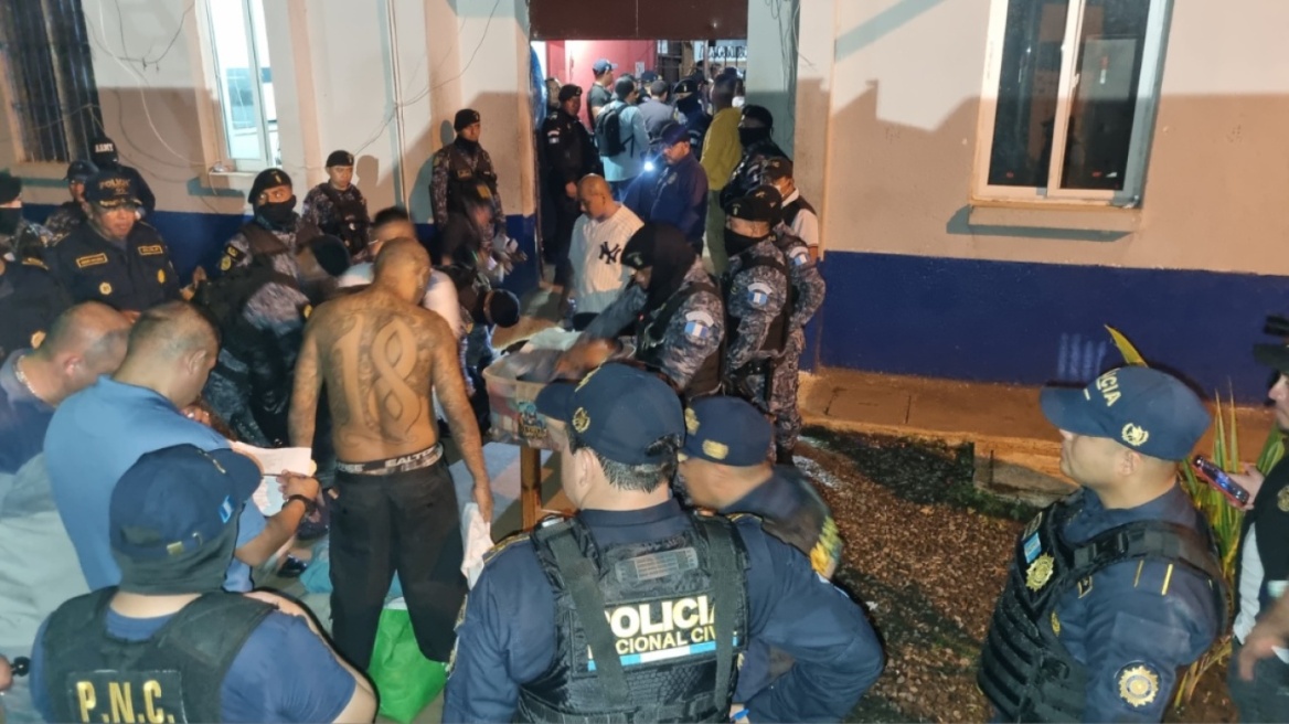 Εξεγέρσεις συμμοριών σε φυλακές της Γουατεμάλας