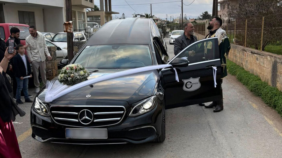 Γαμπρός πήγε στην εκκλησία με… νεκροφόρα στο Ηράκλειο Κρήτης, δείτε βίντεο