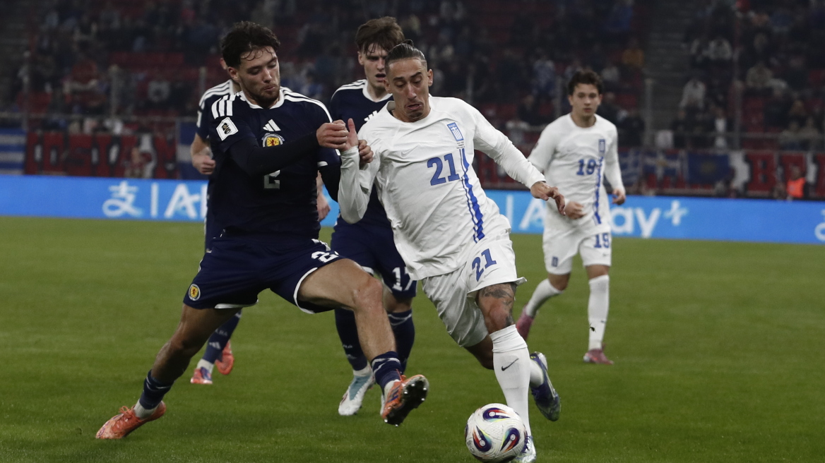  Κώστας Τσιμίκας: Στα ραντάρ της Νότιγχαμ Φόρεστ, σύμφωνα με το Athletic 