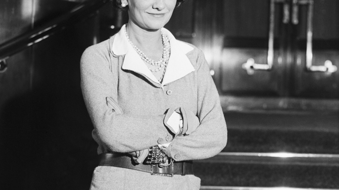 Μάθιου Μπλέιζι: Ραντεβού για τη νέα του καμπάνια με την Coco Chanel, στην ιστορική της βίλα-πηγή έμπνευσης